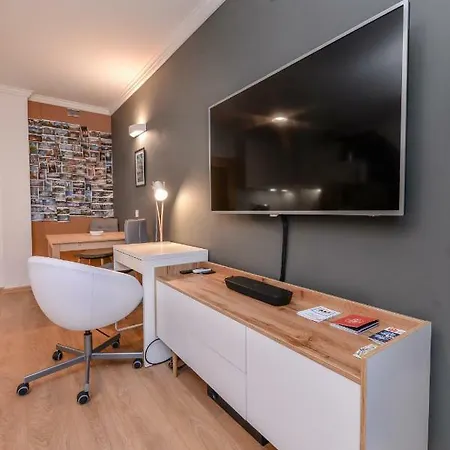 The Spot - Fully Equipped, Central, Modern By Flat Mаnager Appartement