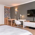 The Spot - Fully Equipped, Central, Modern By Flat Mаnager