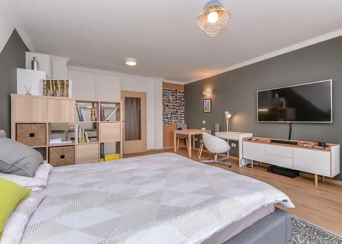 The Spot - Fully Equipped, Central, Modern By Flat Mаnager * صوفيا